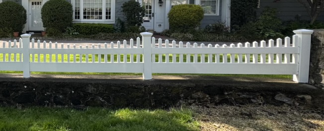 White Fence Cleaning — after